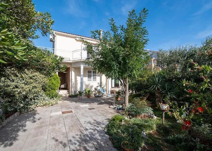 5863a Appartamento Sukošan